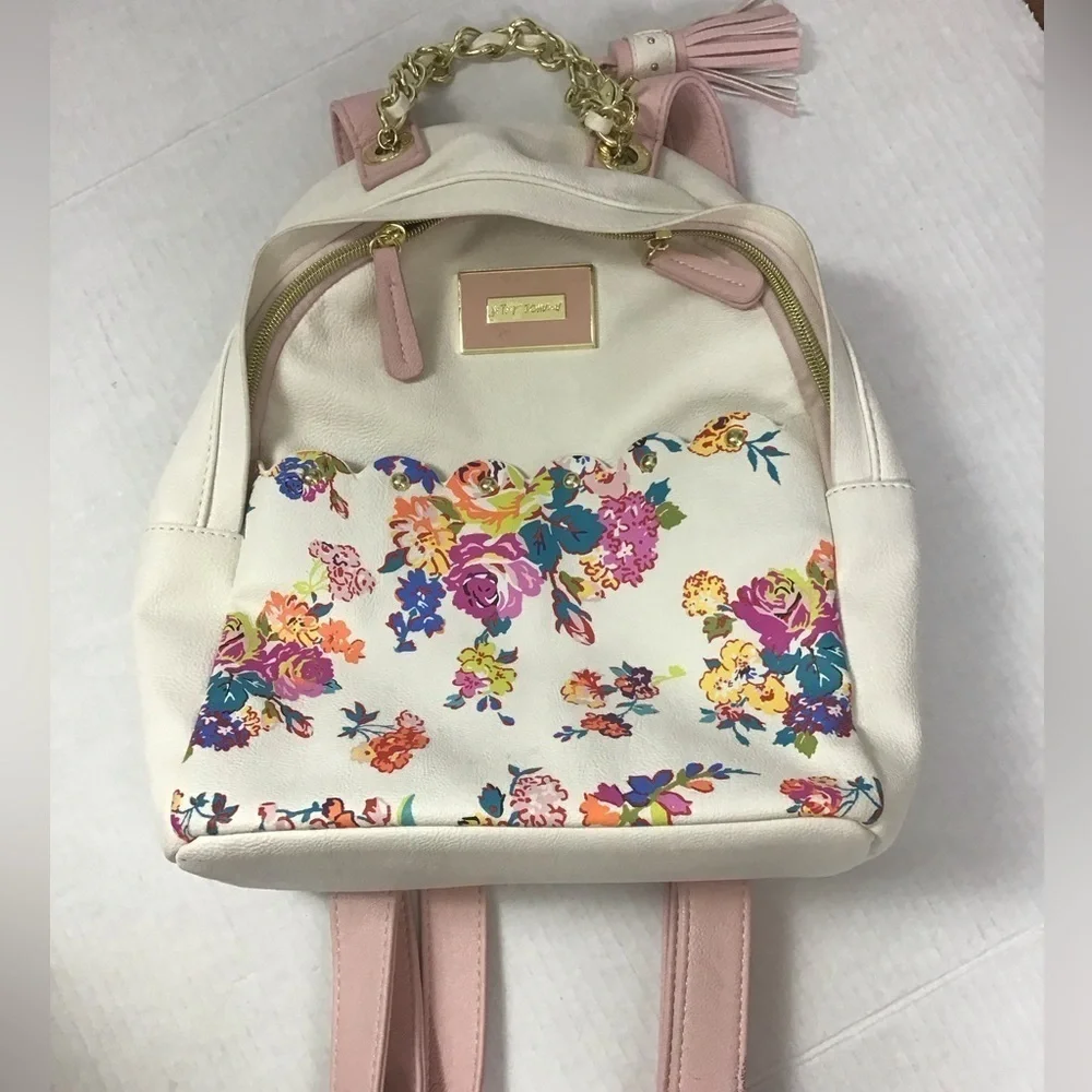BETSEY JOHNSON BACKPACK BONE BLUSH PINK FLORAL Bag Faux Leather